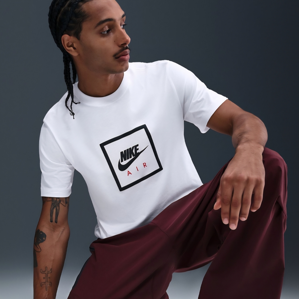 Nike Futura Air White and Black Short Sleeve Tee BNWT
